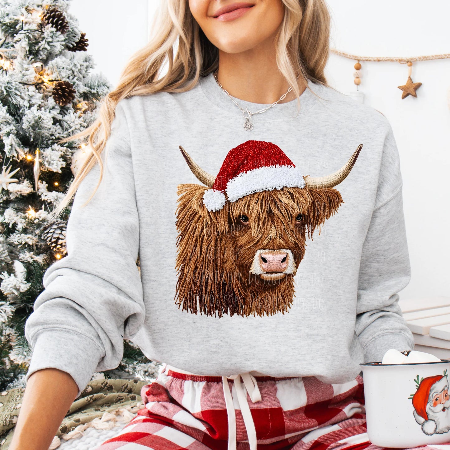 Faux Yarn Holiday Highland Cow