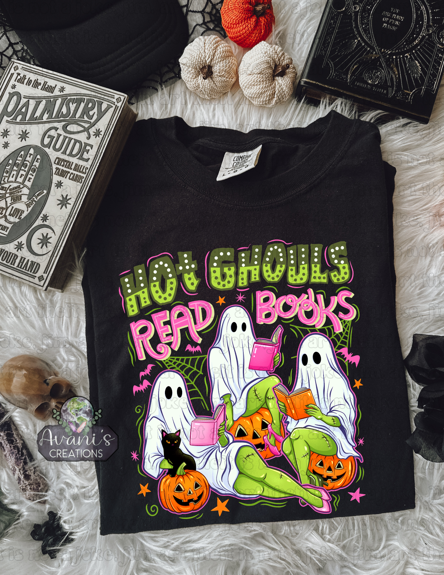 Hot Ghouls Read Books