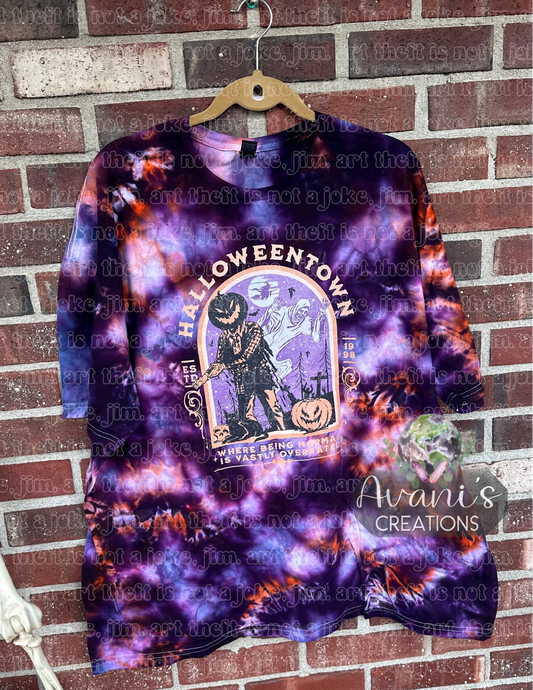 3XL Halloweentown Tee